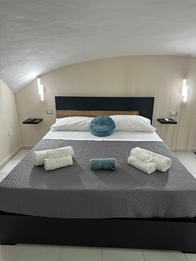 Napoli Centro - La Casa Di Sasa Bed and Breakfast Buitenkant foto